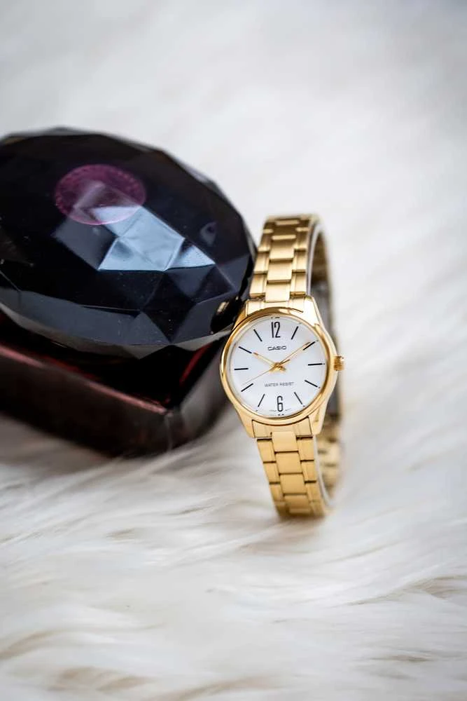Casio Moteriškas LTP-V005G-7B laikrodis + dėžutė