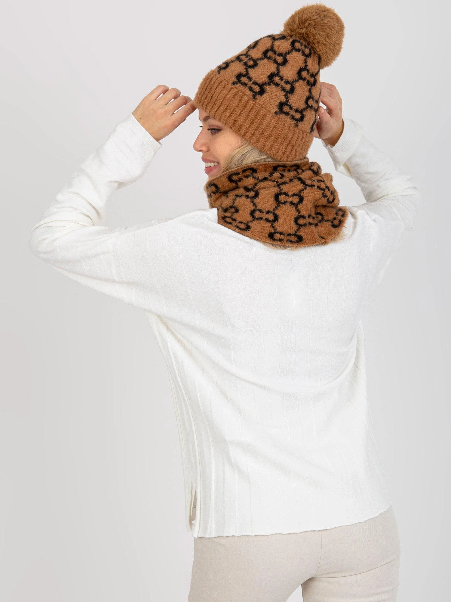 Kepurė Factory Price Cap-AT-CZ-CM-319.41P-kupranugaris