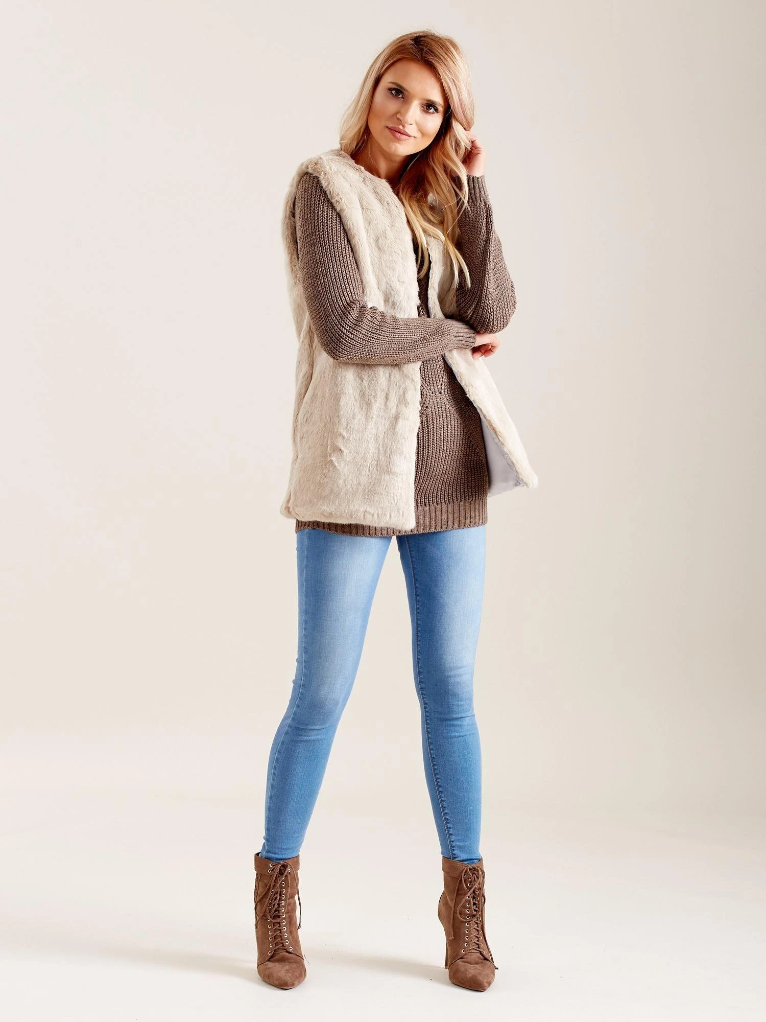 Wool Fashion Italia Liemenė-AT-KZ-4102-1.20P-šviesiai smėlio spalvos