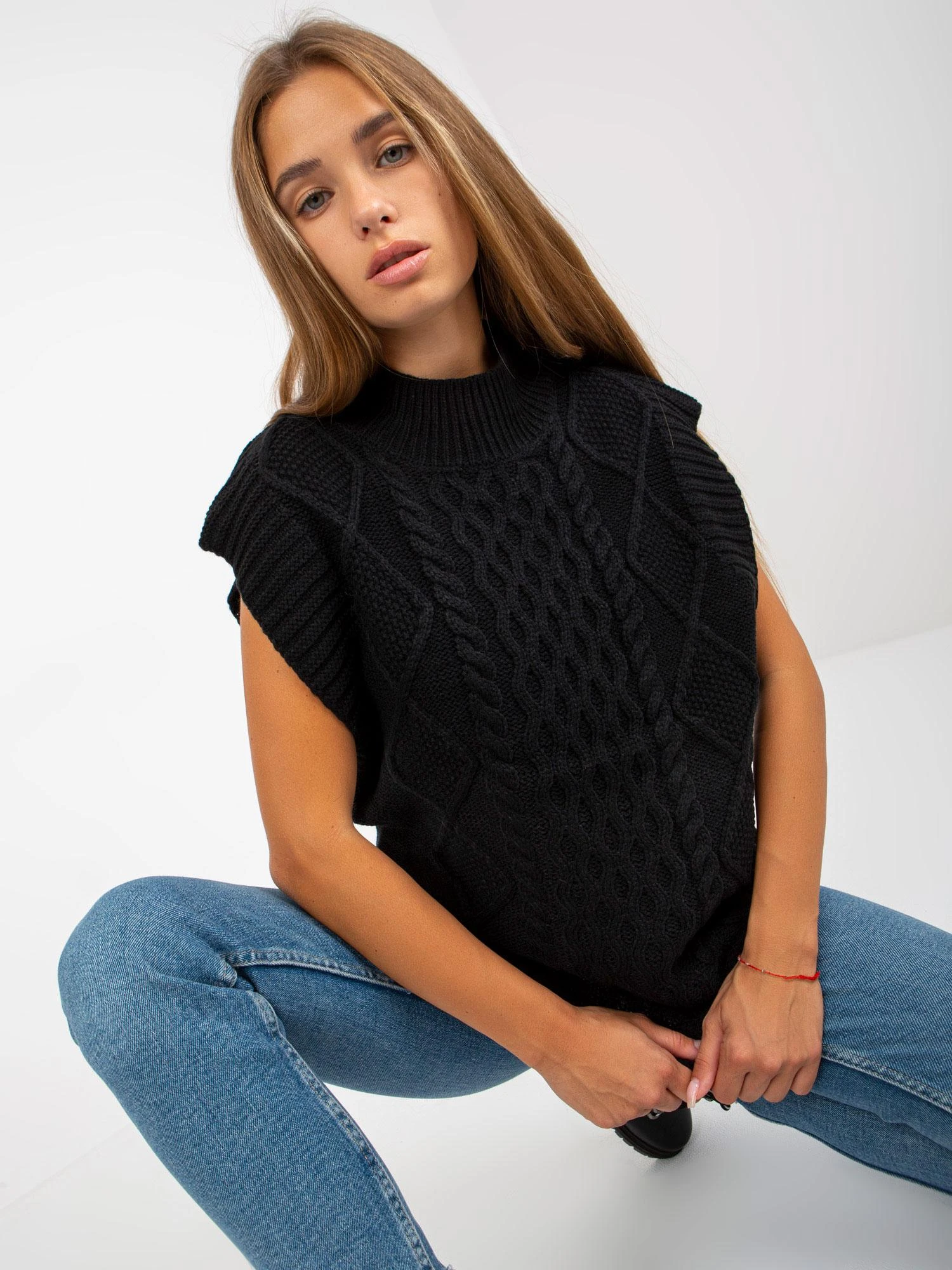 Sublevel Liemenė-D90027Z90816A3-juoda
