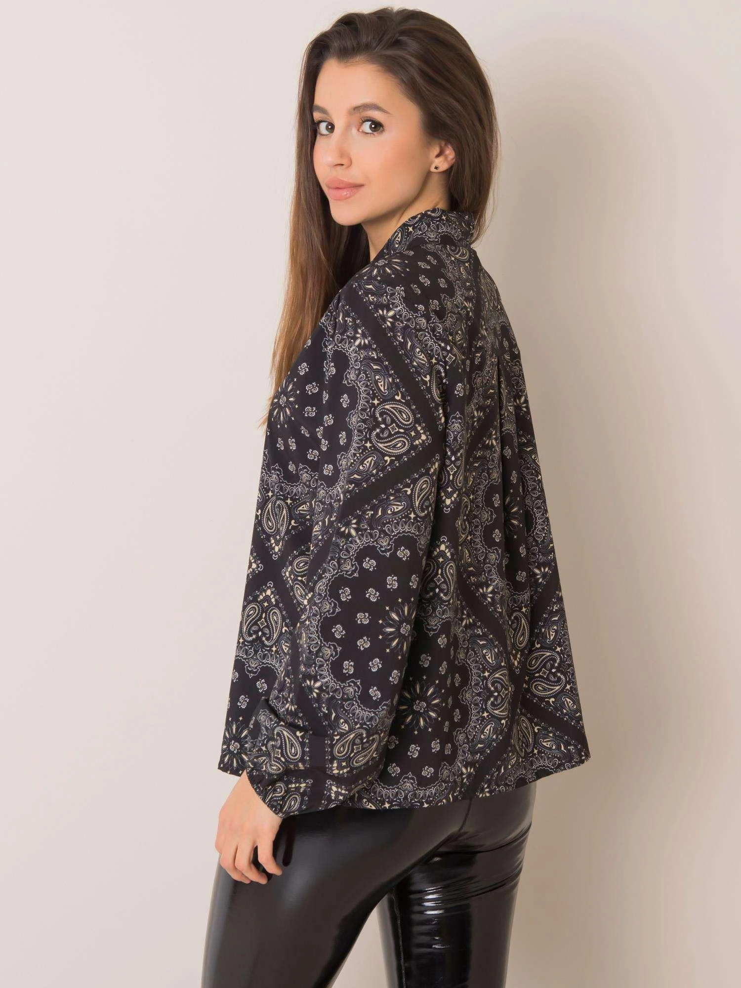 Italy Moda Palaidinė-DHJ-BZ-12182-4.31P-juoda-smėlio spalvos