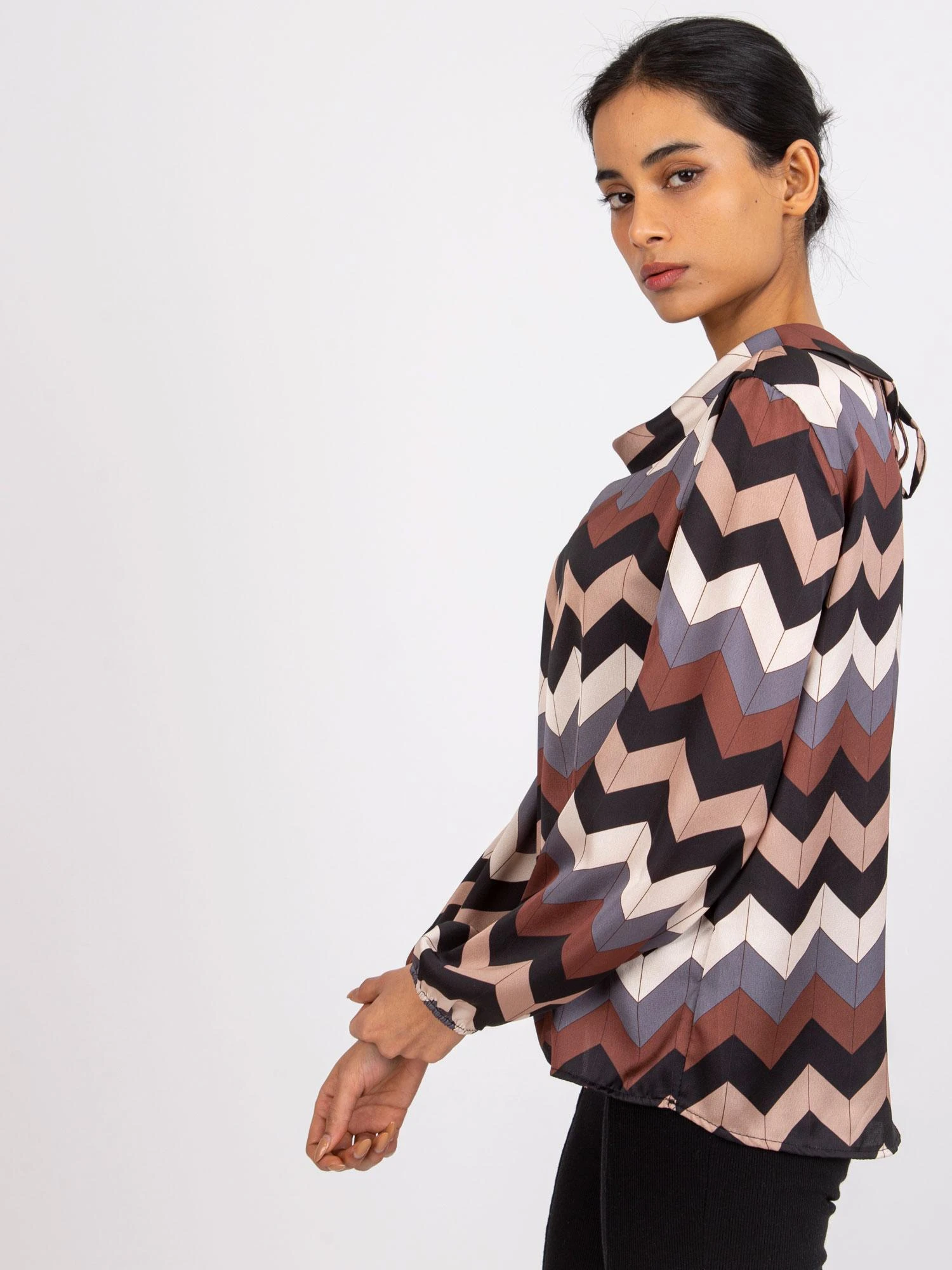 Italy Moda Palaidinė-DHJ-BZ-12311.49P-juoda-smėlio spalvos