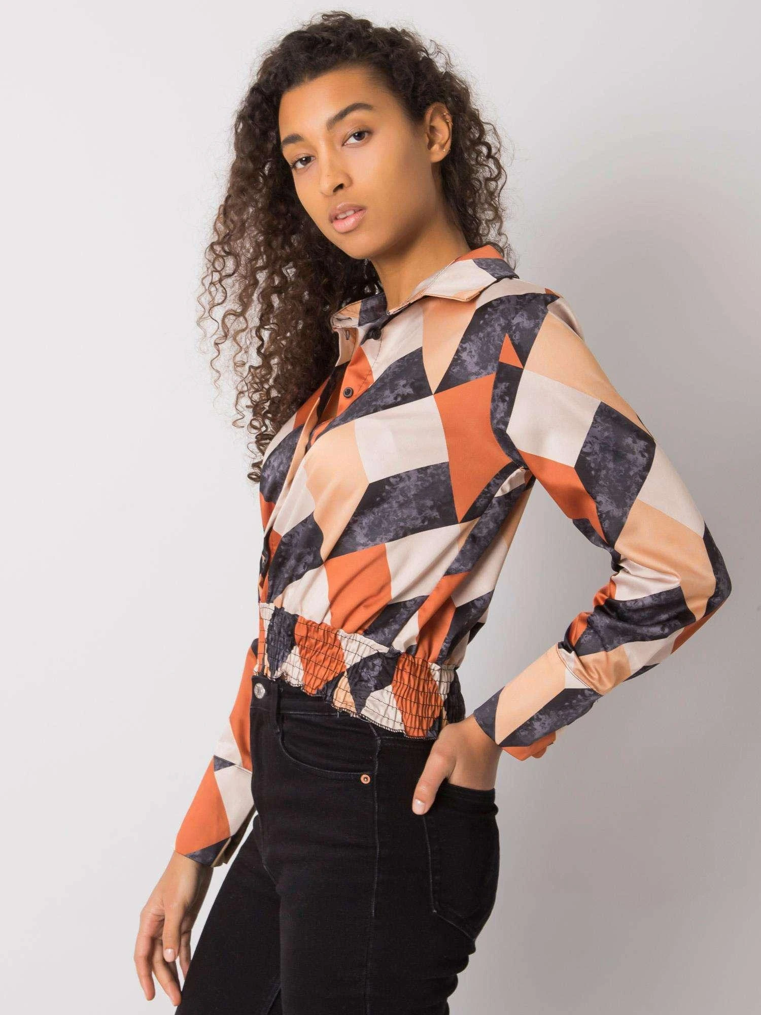 Italy Moda Palaidinė-DHJ-BZ-15251.82-juoda-smėlio spalvos