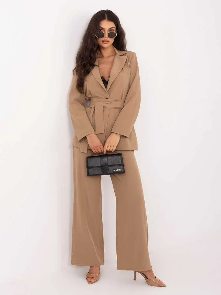 Italy Moda Kostiumėlis moterims-MI-KMPL-A2943.85-camelowy