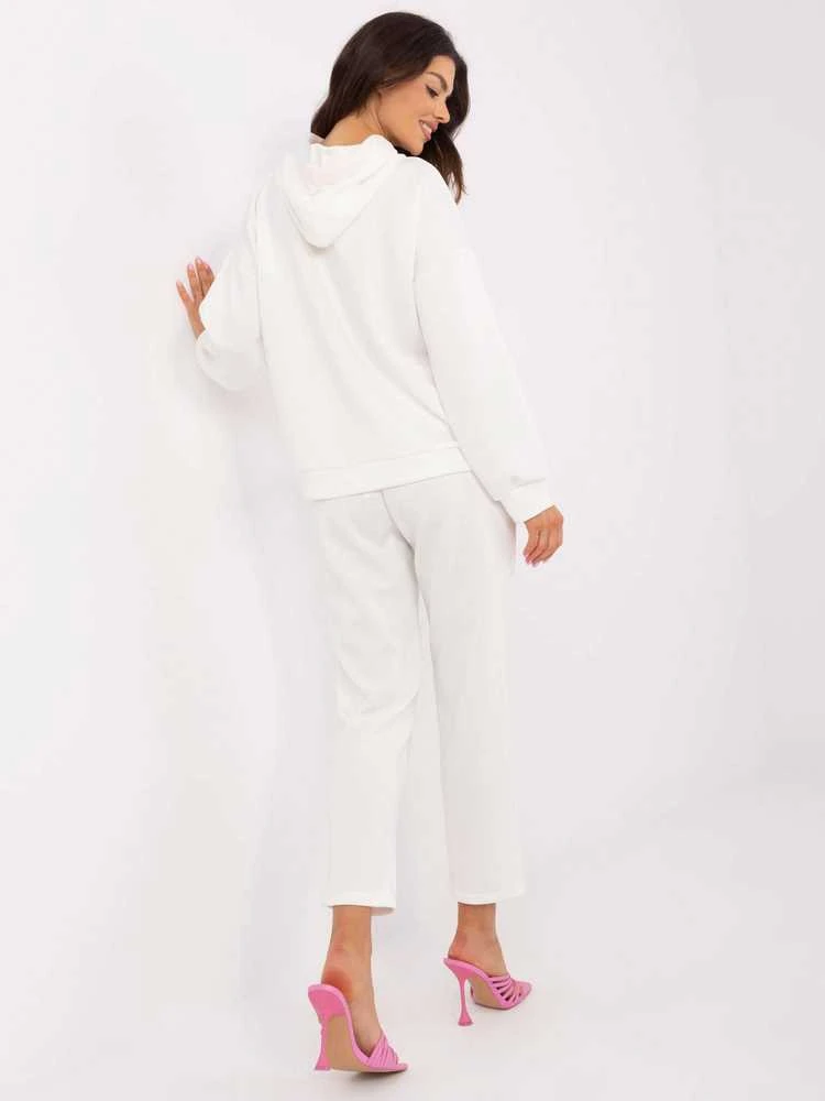 Laisvalaikio kostiumėlis moterims ITALY MODA DHJ-KMPL-20335.44