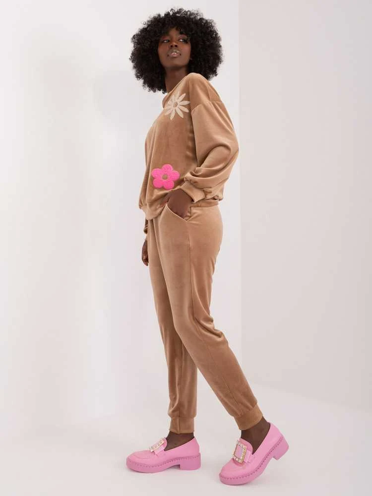 Veliūrinis kostiumas moterims ITALY MODA DHJ-KMPL-8655.05