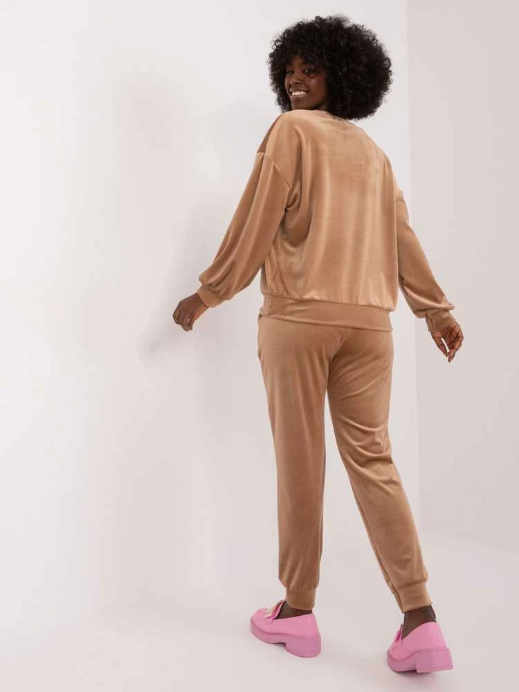 Veliūrinis kostiumas moterims ITALY MODA DHJ-KMPL-8655.05