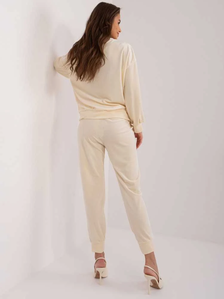 Veliūrinis kostiumas moterims ITALY MODA DHJ-KMPL-8850.68