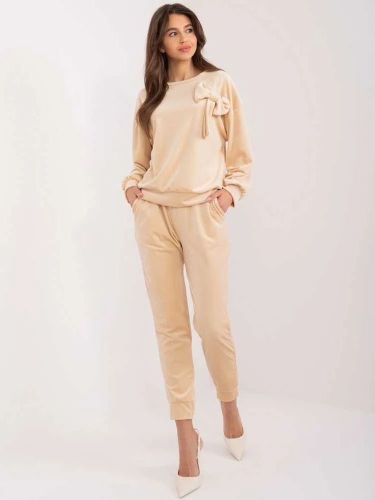 Veliūrinis kostiumas moterims ITALY MODA DHJ-KMPL-8870.59