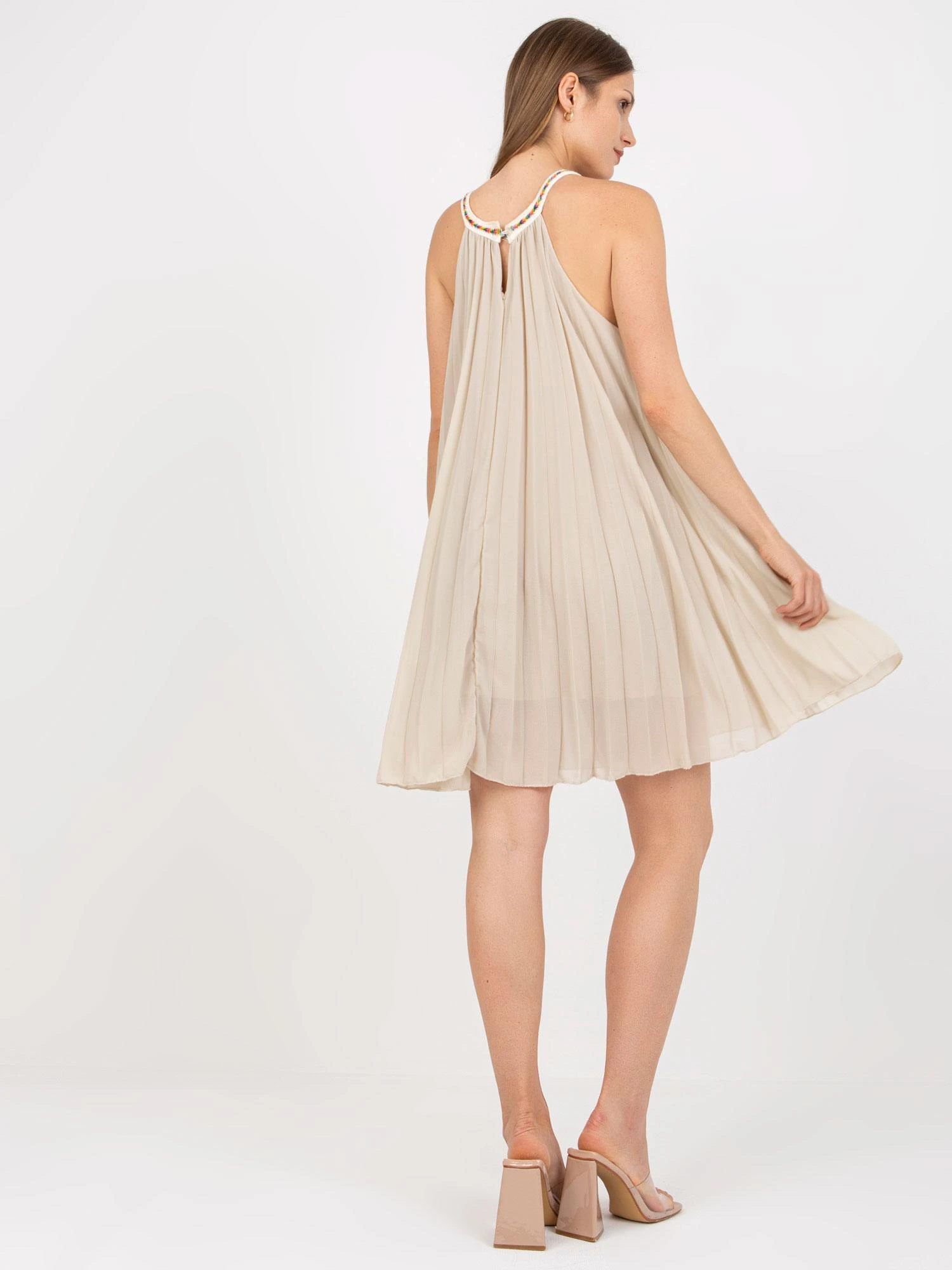 Italy Moda Suknelė-DHJ-SK-0010.35-šviesiai smėlio spalvos