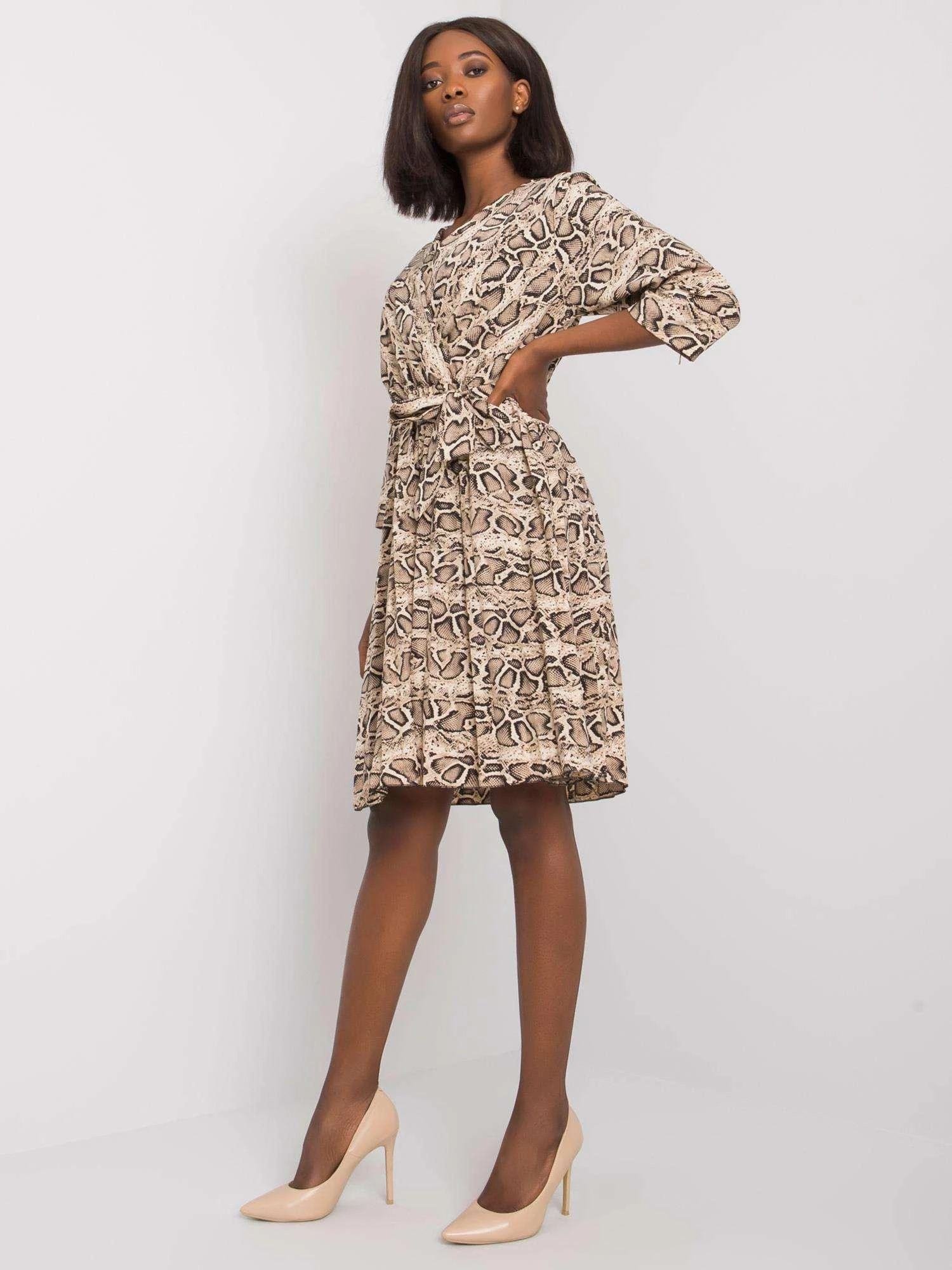 Italy Moda Suknelė-DHJ-SK-11092A-1.91P-juoda-smėlio spalvos