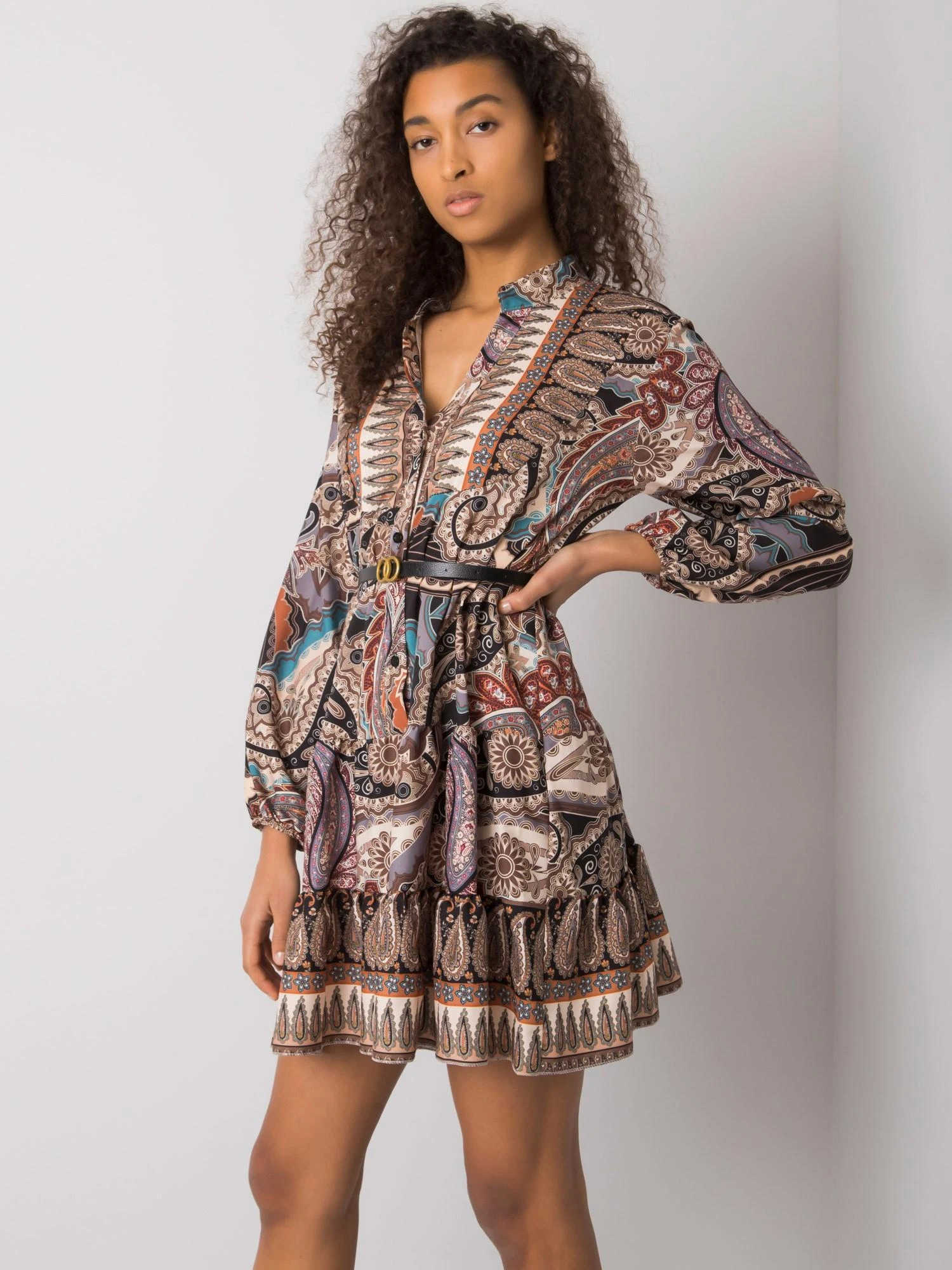 Italy Moda Suknelė-DHJ-SK-15053.61-juoda-smėlio spalvos