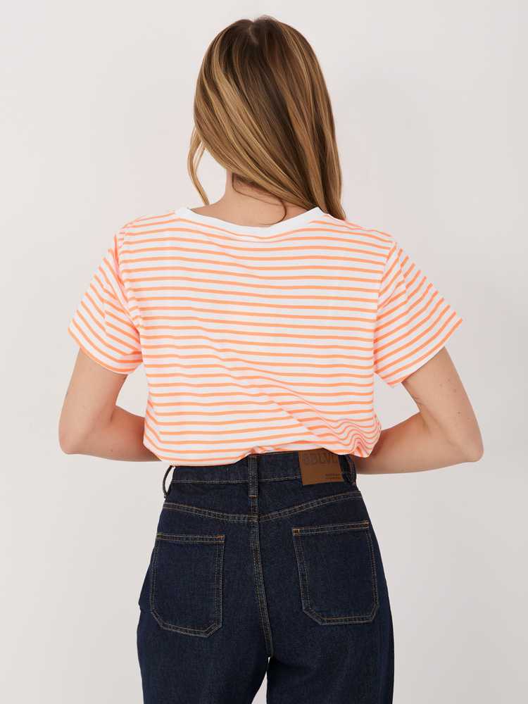 Italy Moda Marškinėliai moterims-IT-TS-22397.89-balta