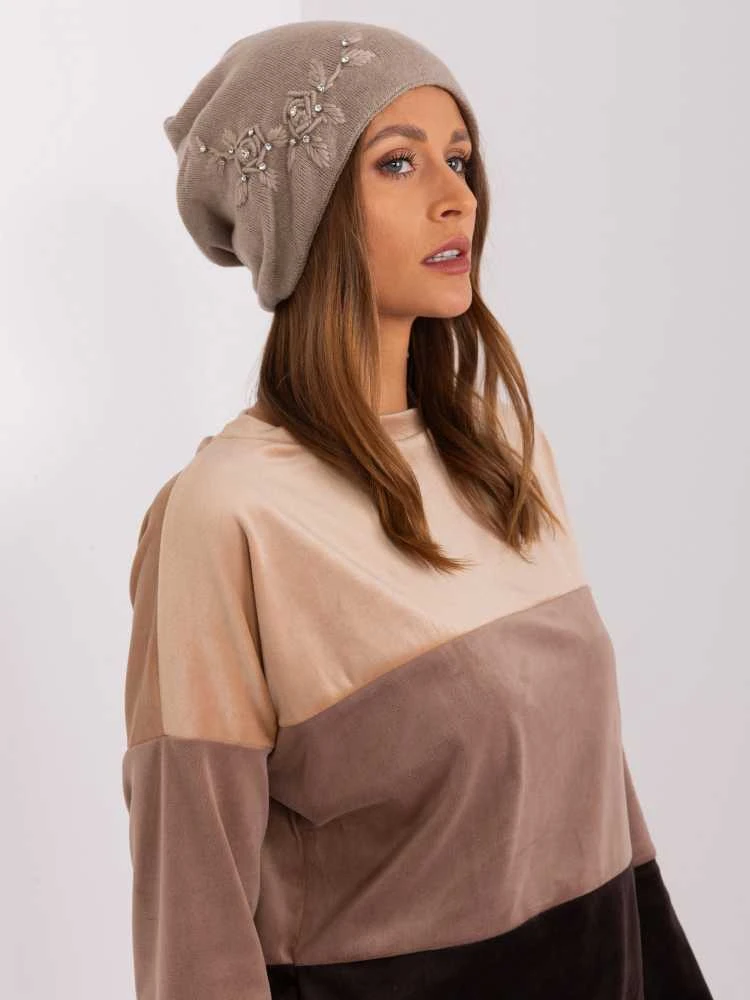 Kepurė Wool Fashion Italia Czapka-AT-CZ-2329.79-ciemny bezowy
