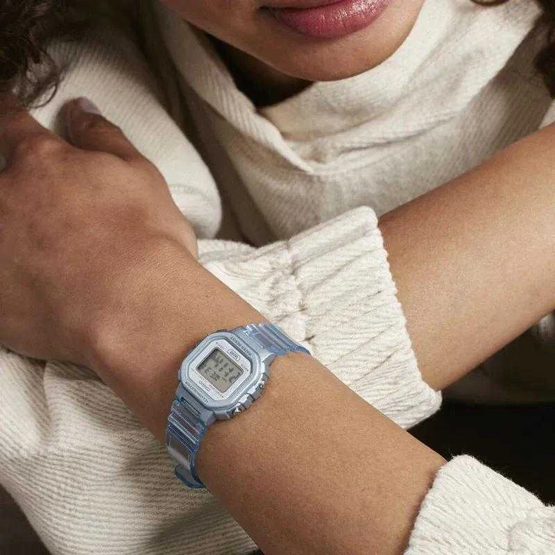 Laikrodis CASIO LA-20WHS-2AEF