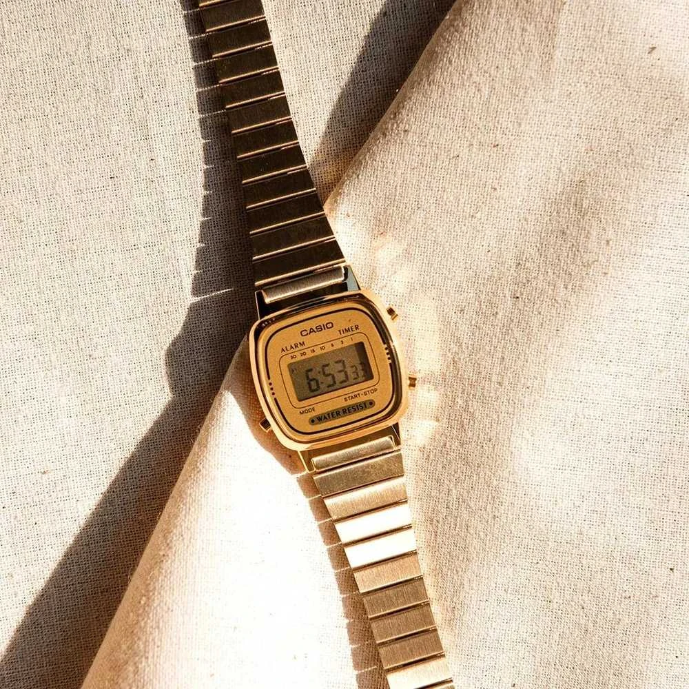 Laikrodis Casio LA670WEGA-9EF