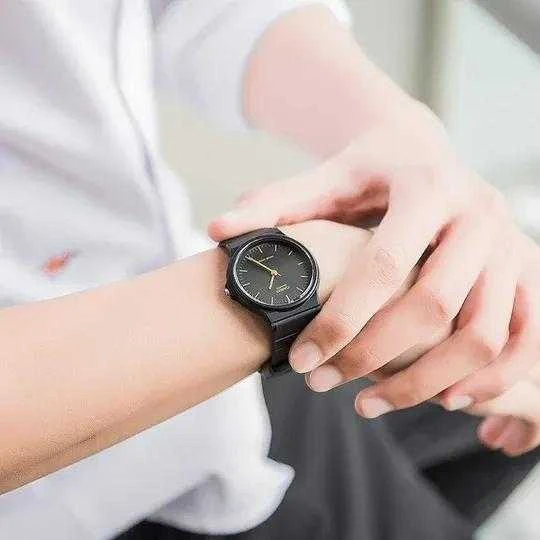 Laikrodis UNISEX CASIO MQ-24-1ELDF WATCH + BOX