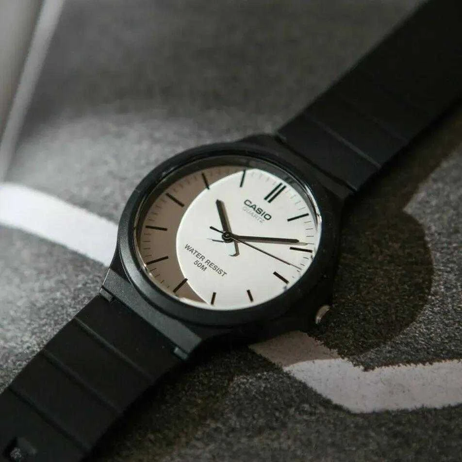 Casio MW-240-7EVEF