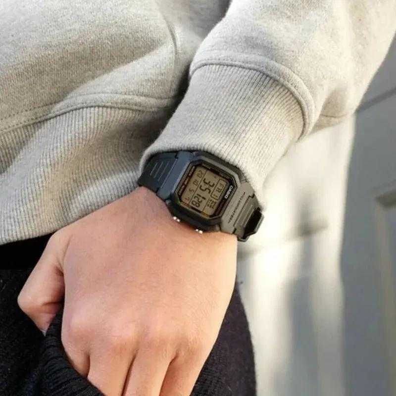 Casio W-800HG-9AVDF vyriškas laikrodis