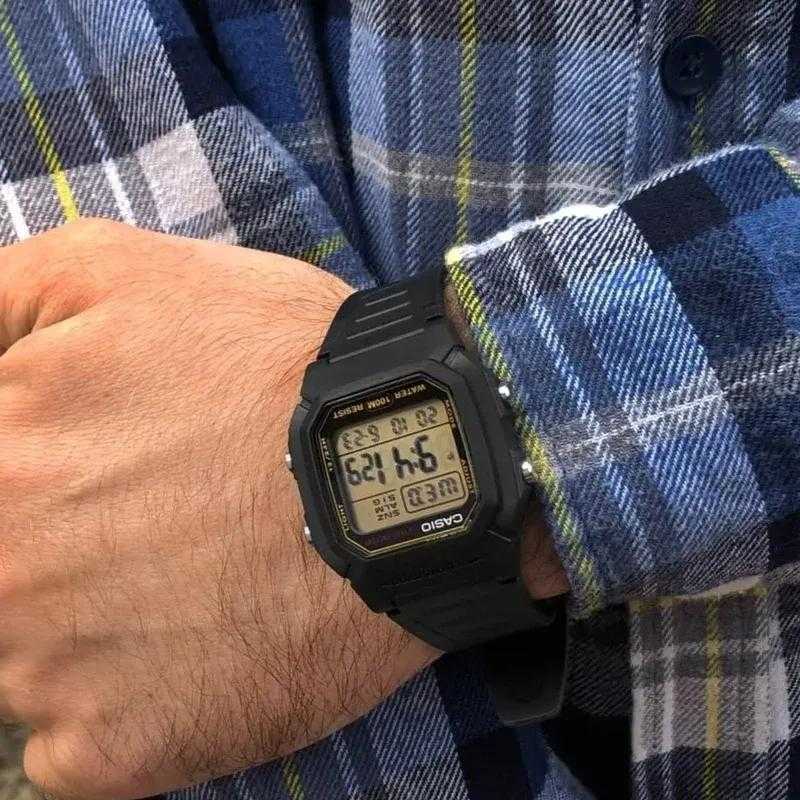 Casio W-800HG-9AVDF vyriškas laikrodis