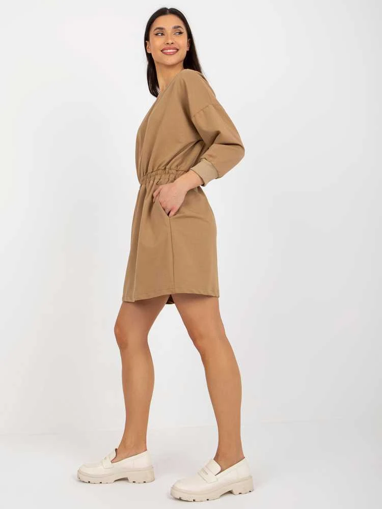 Lily Rose Suknelė-EM-SK-HS-21-487.41-tamsiai smėlio spalvos