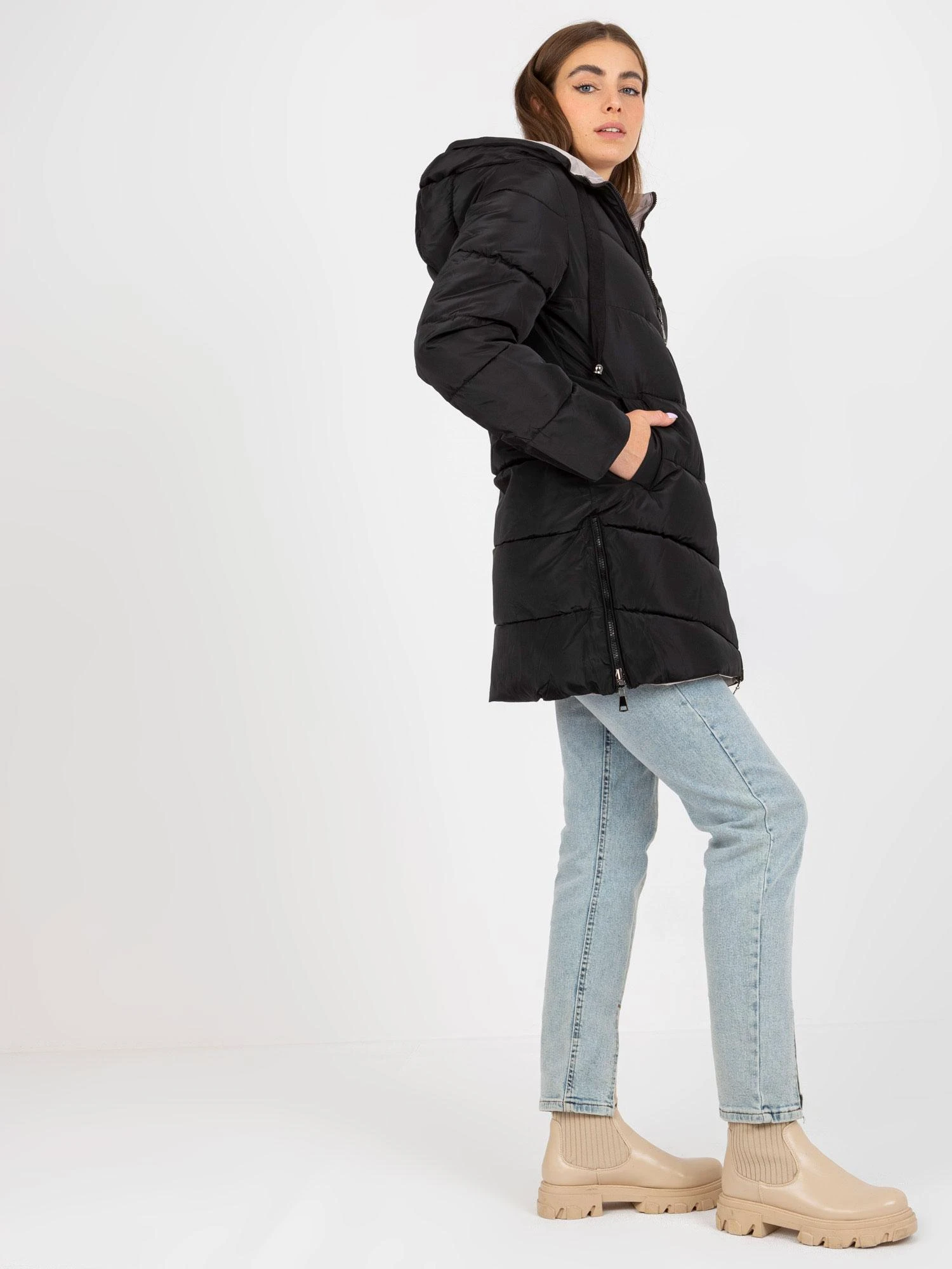 Minority Striukė moterims-NM-KR-L22-9872.93-juoda-smėlio spalva