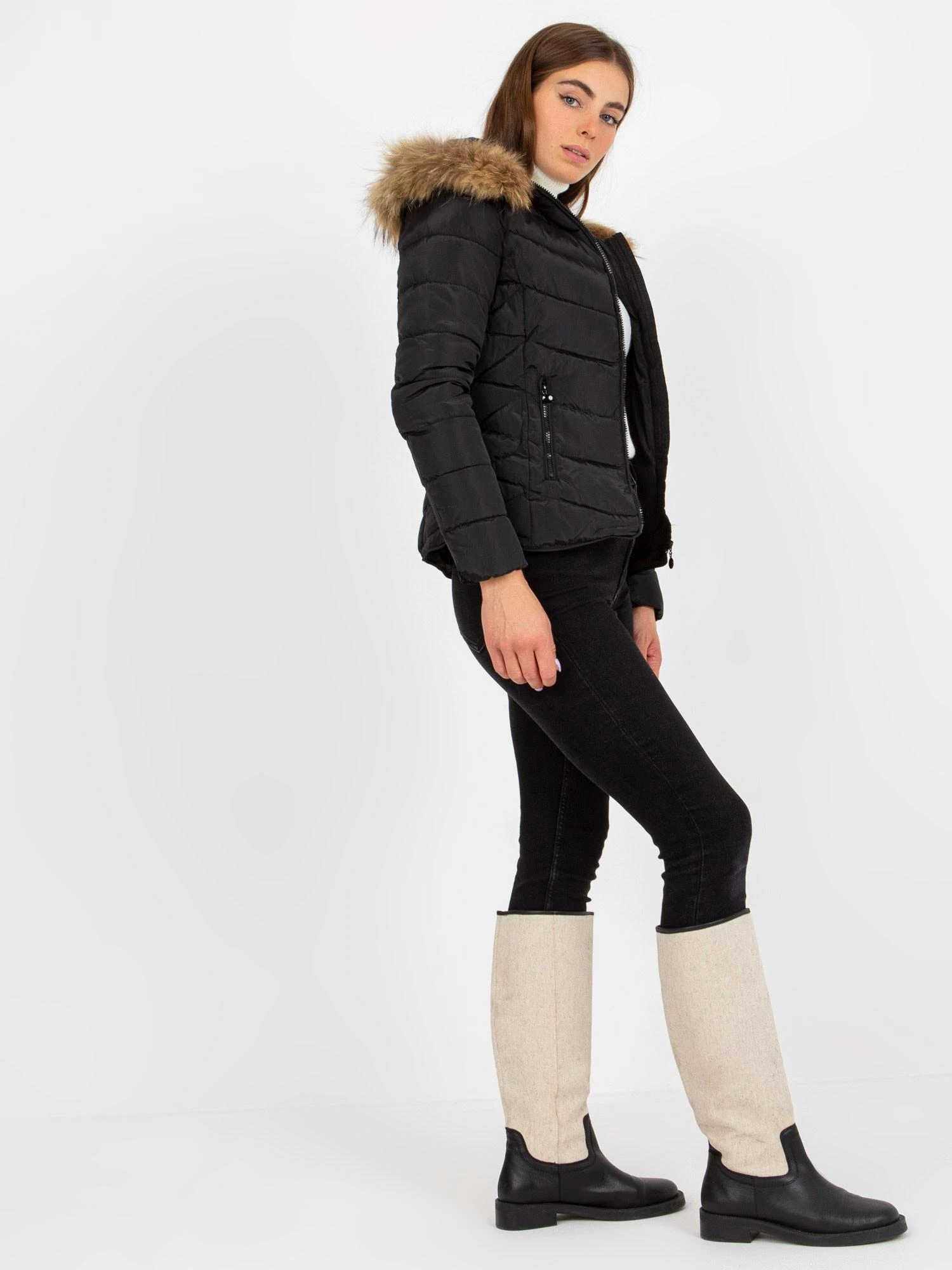 Minority Striukė moterims-NM-KR-P22-6627.13P- juoda