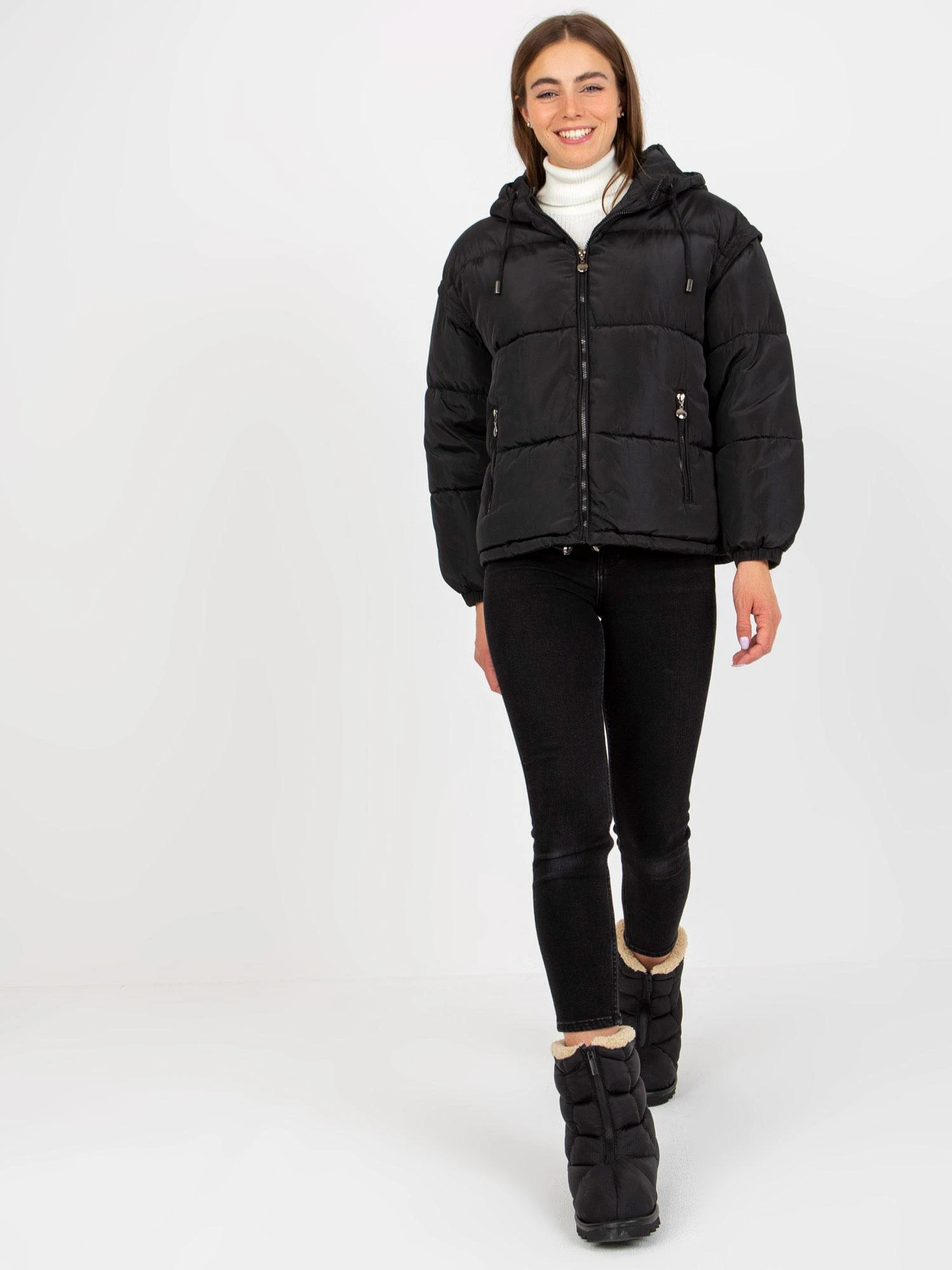 Minority Striukė moterims-NM-KR-P22-6657.28P- juoda