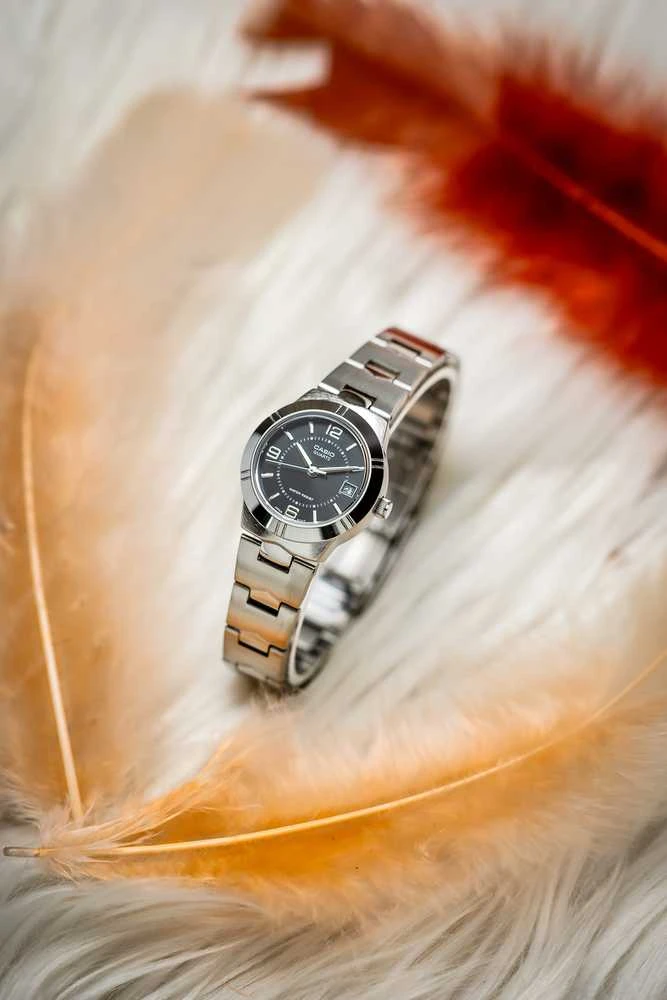 Moteriškas laikrodis Casio LTP-1241D-1A, su dėžute, Juodas ciferblatas