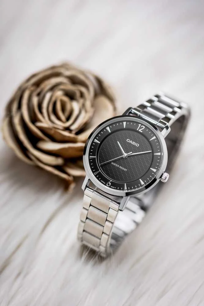 CASIO LTP-VT04D-1A MOTERINIS LAIKRODIS (zd659a) + DĖŽUTĖ