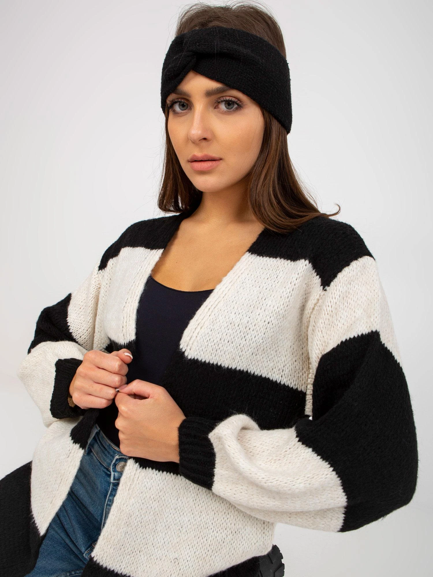 Och Bella Kardiganas moterims -TW-SW-BI-M3022.29X-balta-juoda