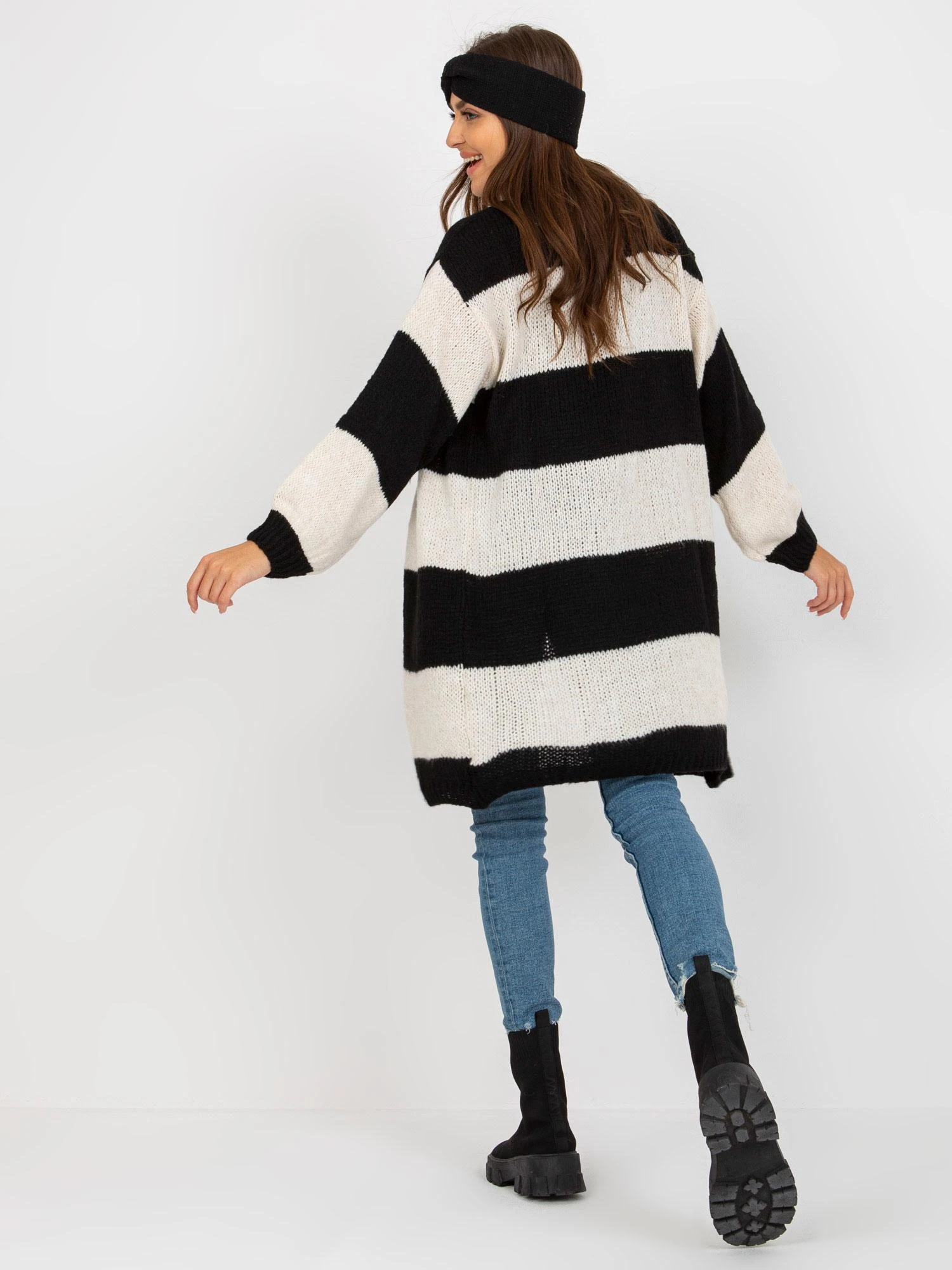 Och Bella Kardiganas moterims -TW-SW-BI-M3022.29X-balta-juoda