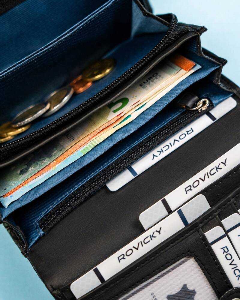 Odinė piniginė RFID ROVICKY R-N0493-ART