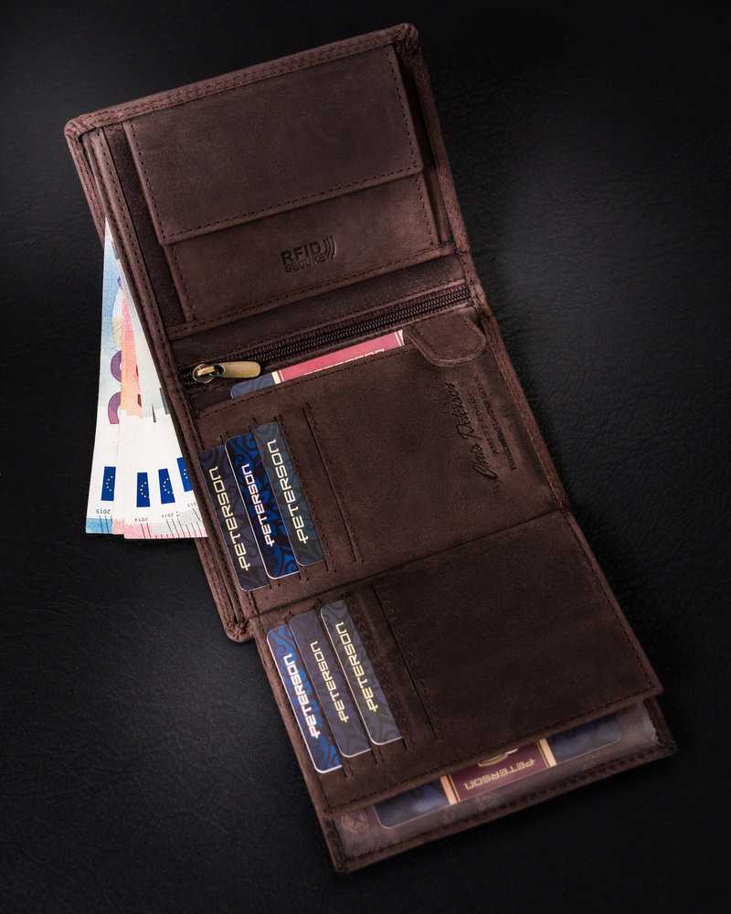 Peterson portfelis PTN N4-CHM-M Brown