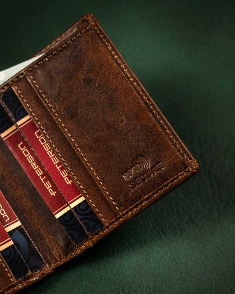 Peterson portfelis PTN WL-0904-COM konjakas