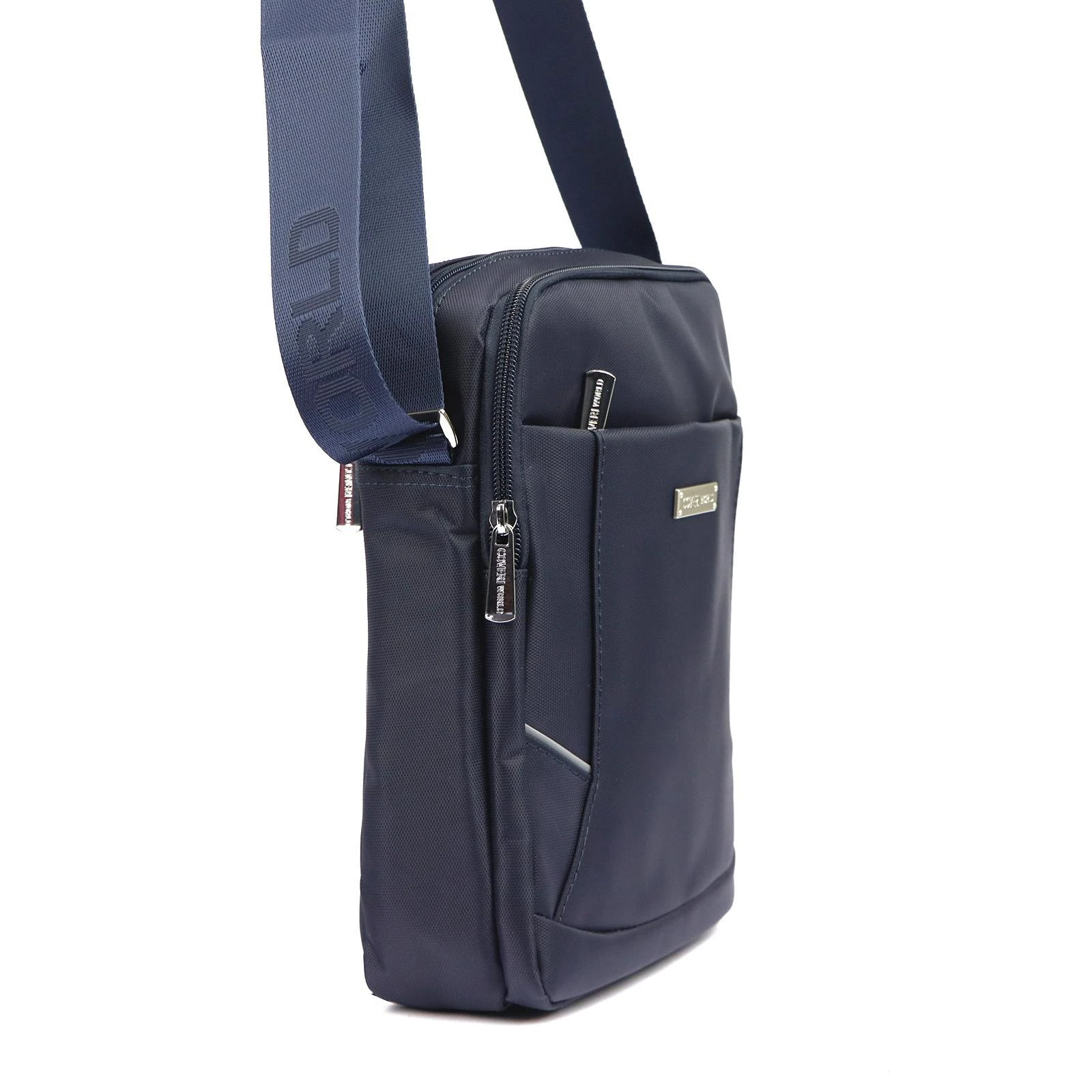 Rankinė vyrams Coveri World CW7063