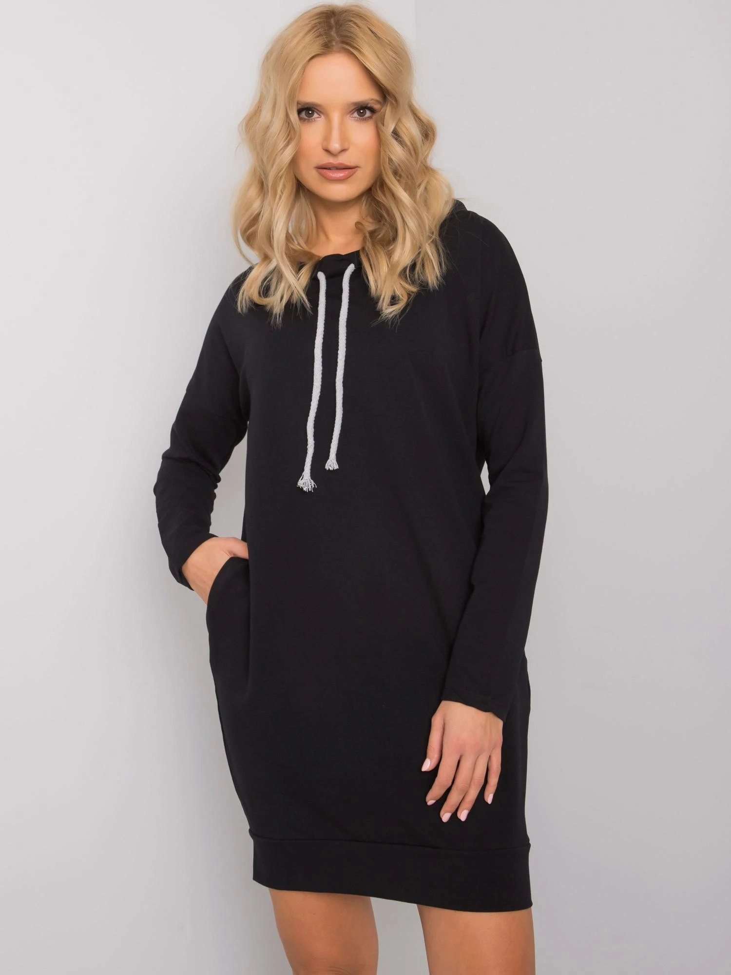 Relevance Suknelė-RV-TU-4444.30P-juoda