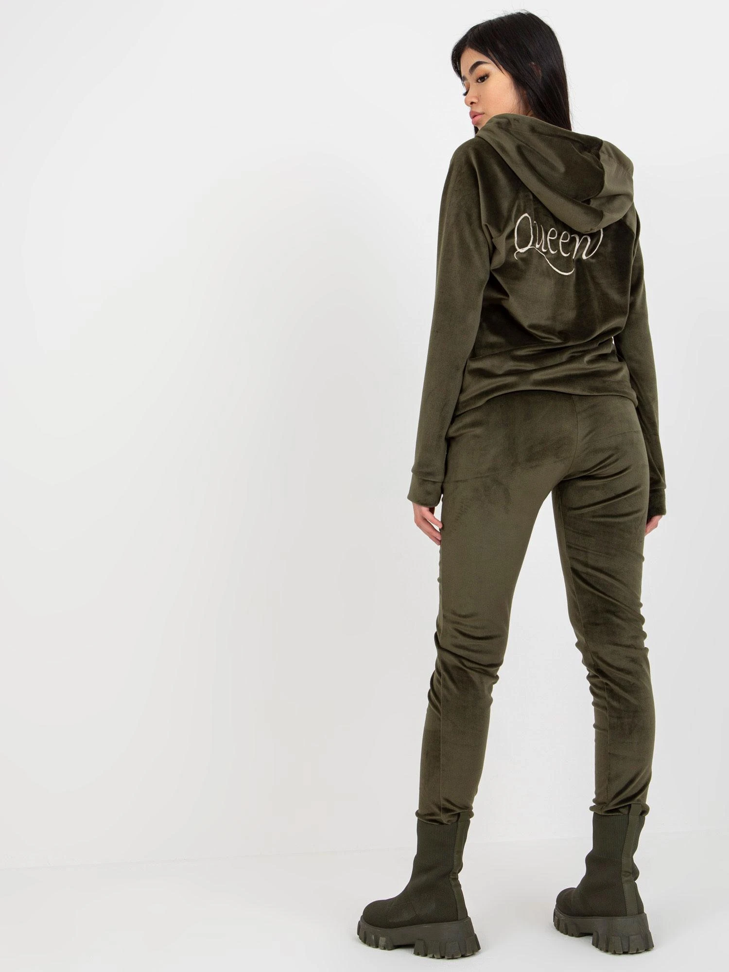 Relevance Veliūrinis komplektas moterims RV-KMPL-8443.98P-khaki