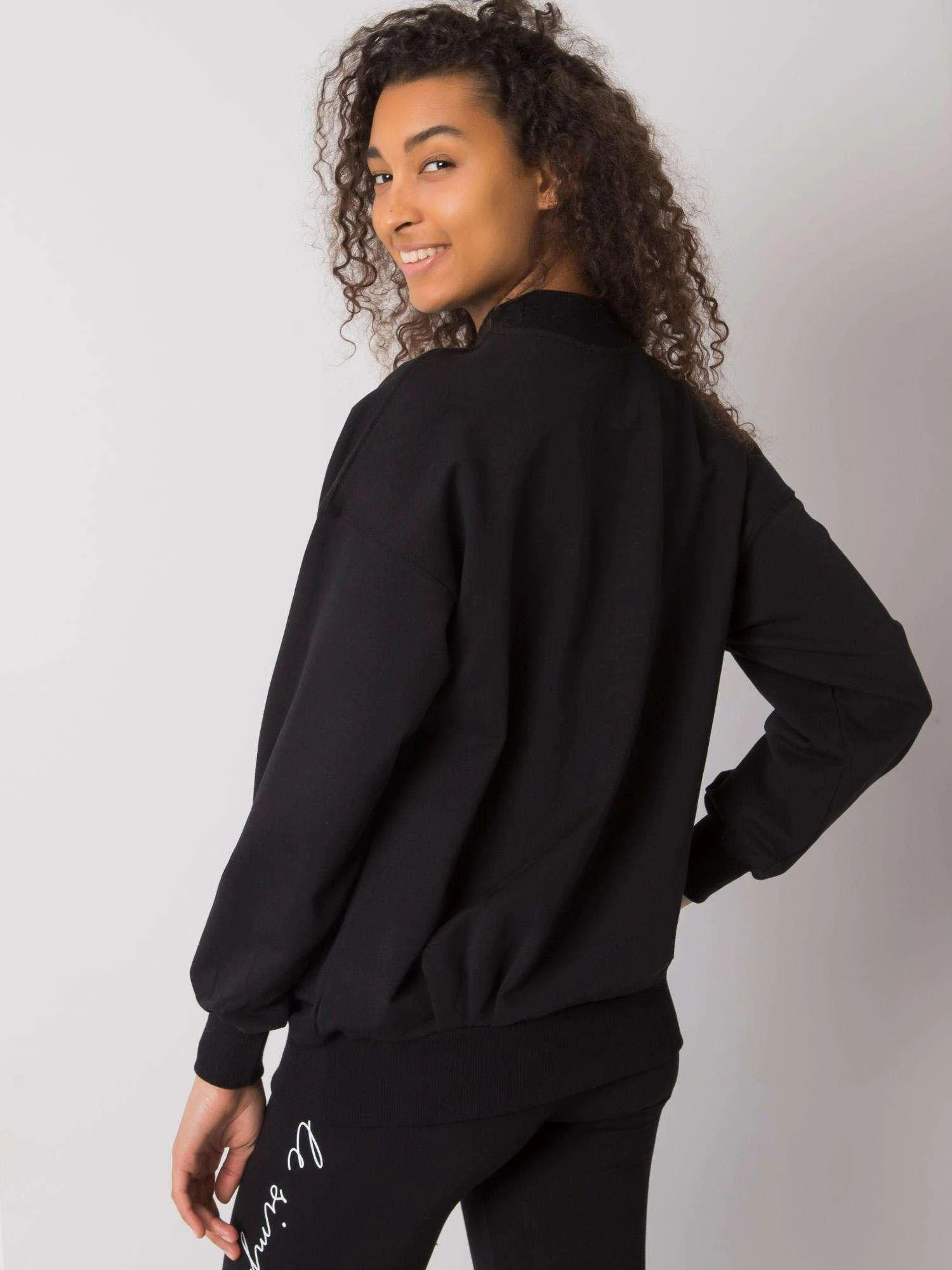 Rue Paris Megztinis-RV-BL-7323.00X-juodas
