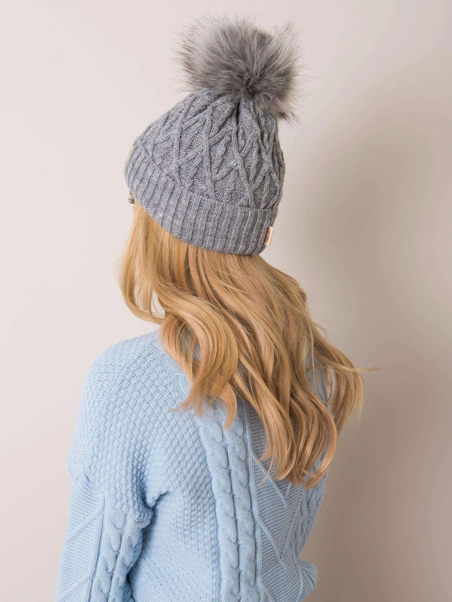 Rue Paris Cap-JK-CZ-9,74-pilka