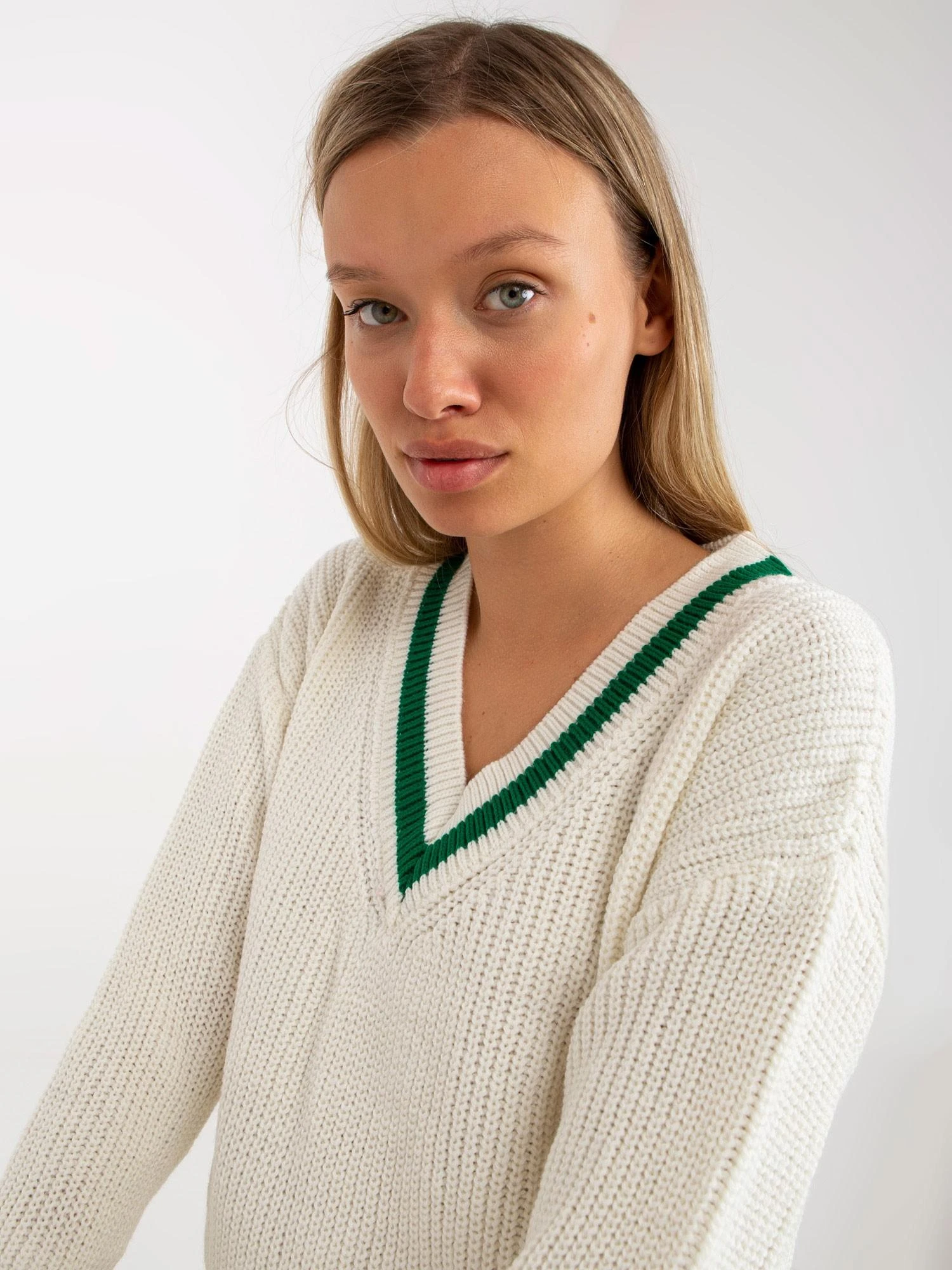 Rue Paris Megztinis-LC-SW-8023.55P-baltas