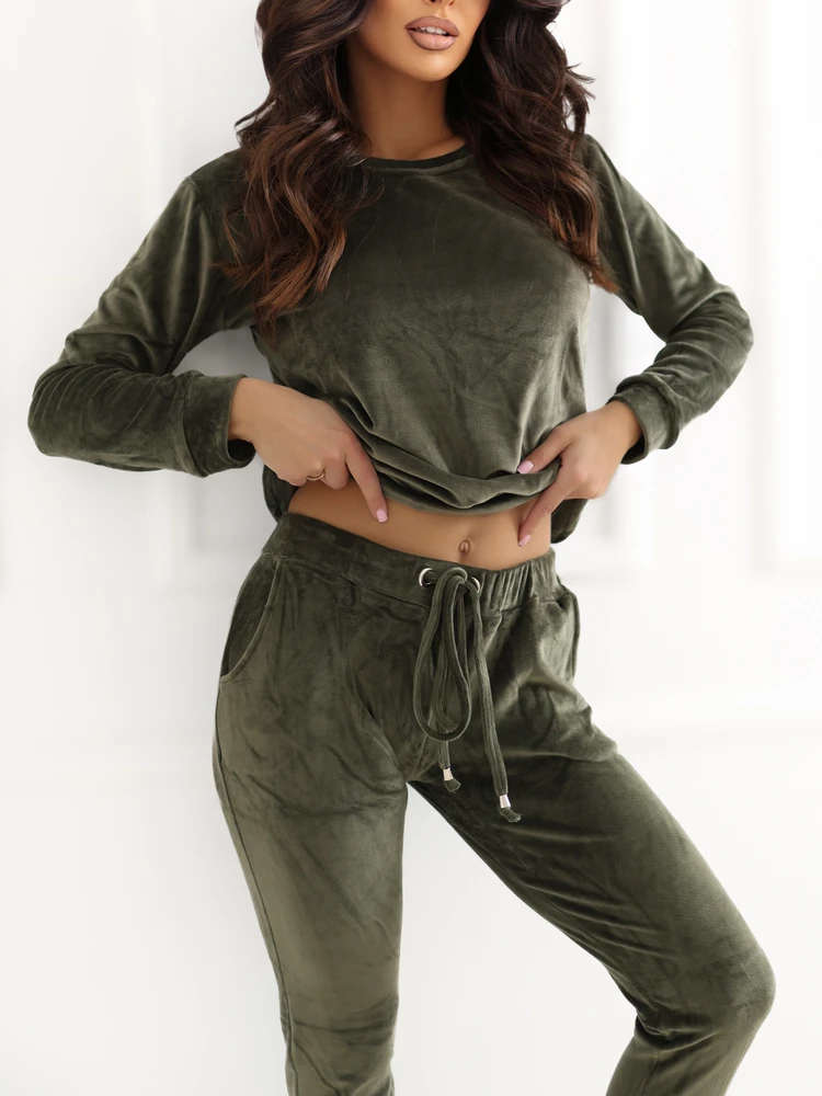 Rue Paris Veliūrinis treningas moterims RV-KMPL-6083.05-khaki