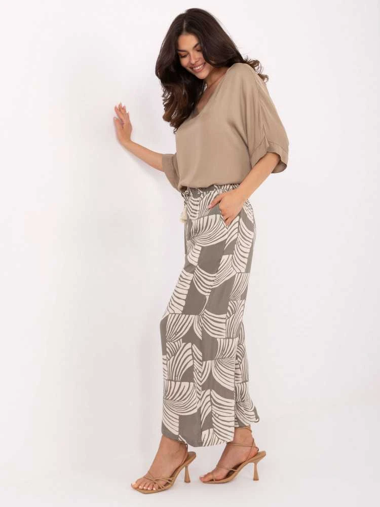 Sublevel Kelnės-D73771M62237G-khaki