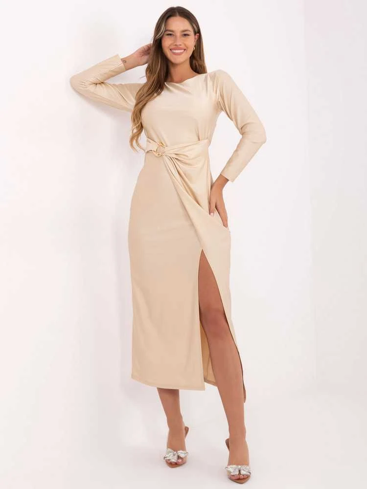 Suknelė Italy Moda Sukienka-IT-SK-21609.83-jasny smėlio spalva