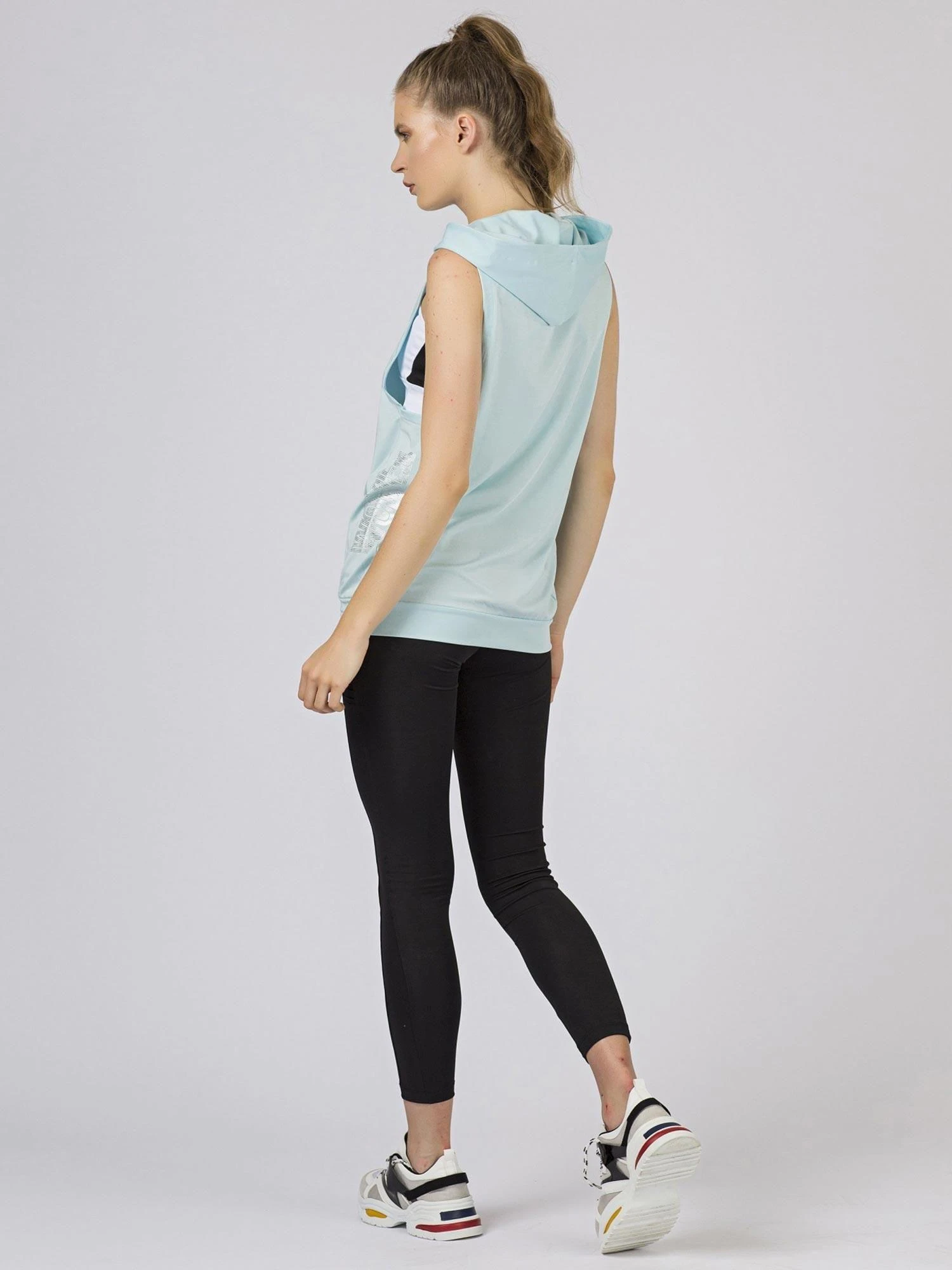 Tommy Life Megztinis-298-BZ-TL-97106.32-šviesiai mėlynas
