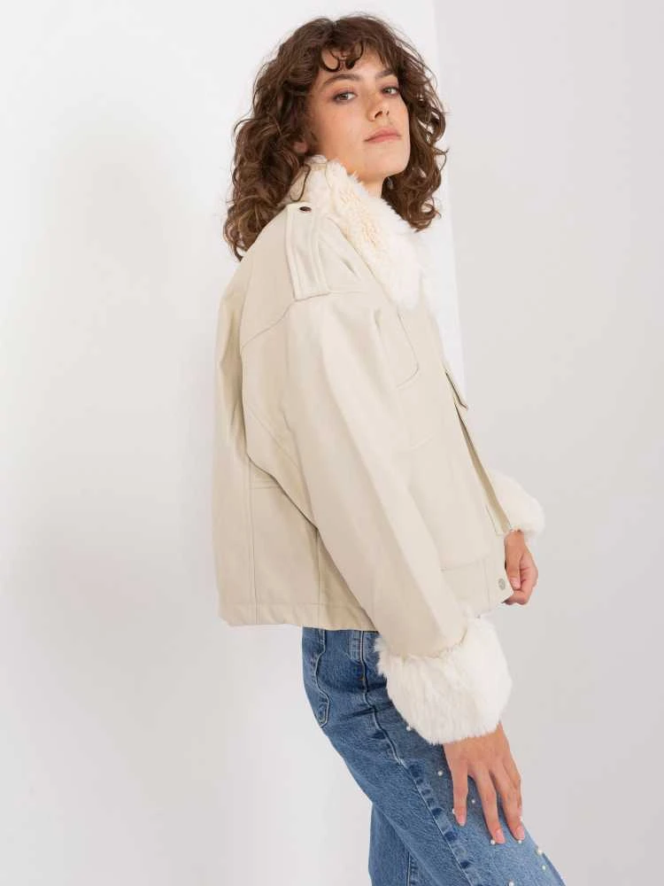 Vincenove Striukė moterims-NM-KR-DA-0831.99P-jasny smėlio spalva