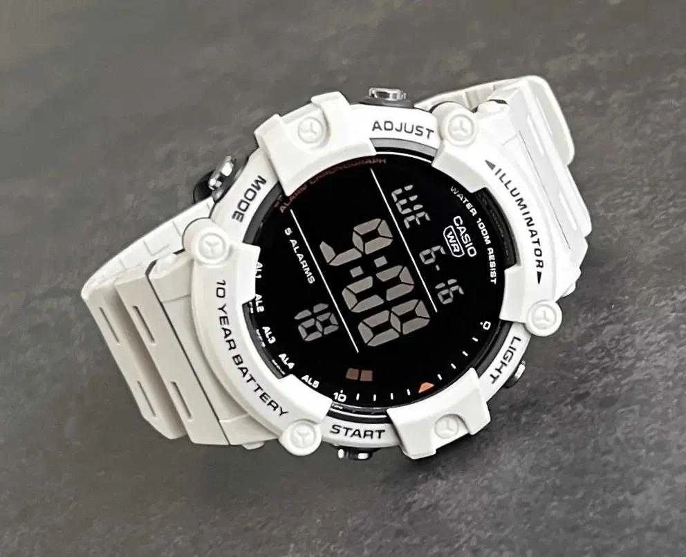 Laikrodis CASIO MEN'S WATCH AE-1500WH-8B2 + BOX