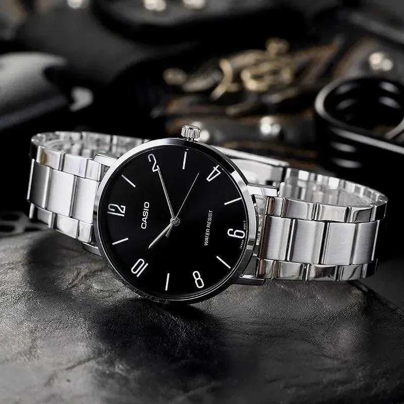 CASIO VYRIŠKAS LAIKRODIS MTP-VT01D-1B2 (zd165i) + DĖŽUTĖ