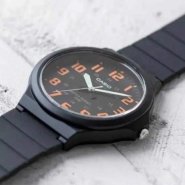 Vyriškas laikrodis CASIO MW-240-4B (zd166f) - KLASYKA