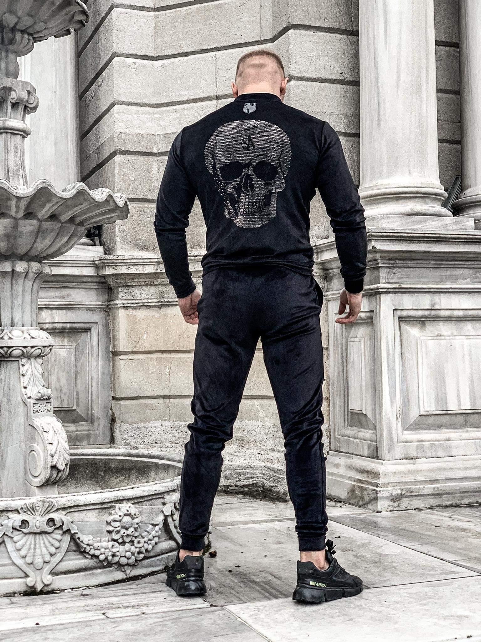 Empire of Style Vyriškas veliūrinis "Anarchy" kostiumas - Juodas